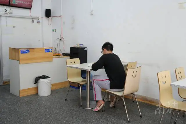 篮球基本功训练顺序口诀是什么_0
